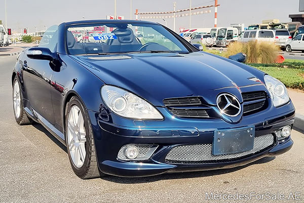 Image of a pre-owned 2005 black Mercedes-Benz Slk350 car