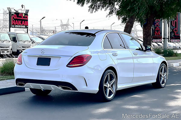 white 2016 Mercedes c200