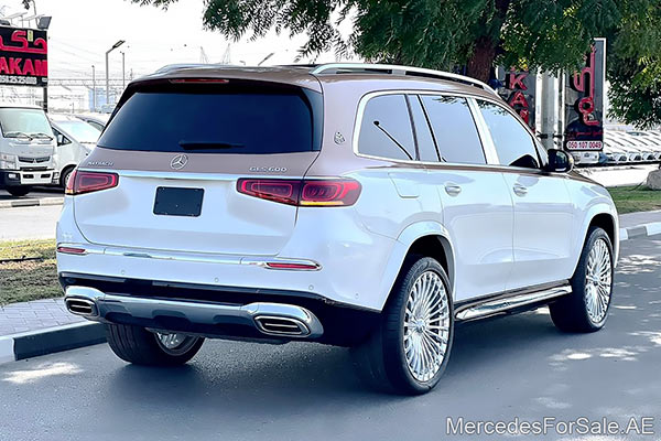 white 2022 Mercedes gls600