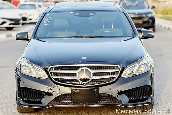 black 2014 Mercedes e300