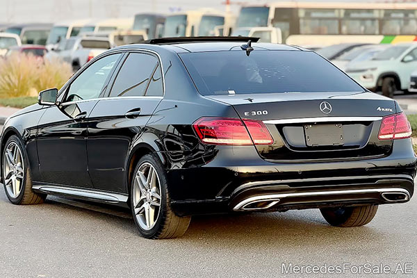 black 2014 Mercedes e300