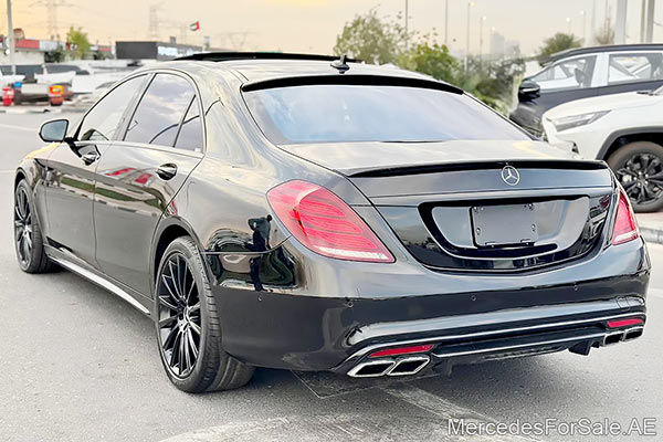 black 2015 Mercedes s550