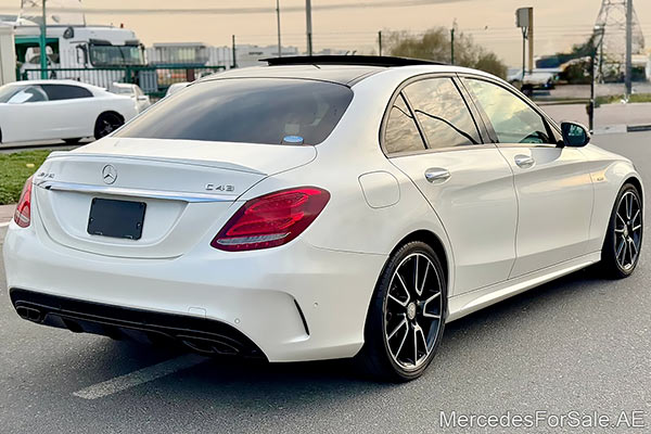 white 2016 Mercedes c43