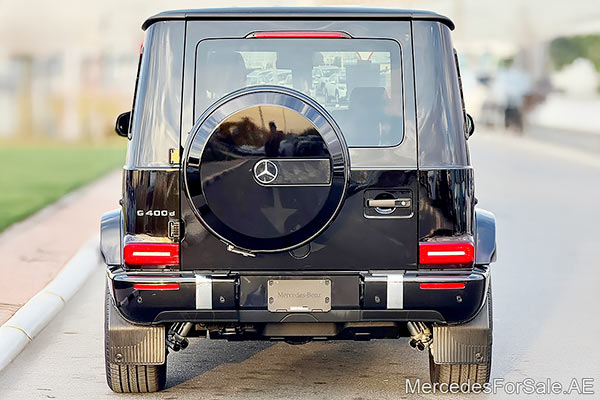 black 2024 Mercedes g400