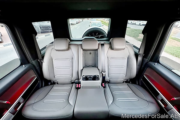 white 2024 Mercedes g400