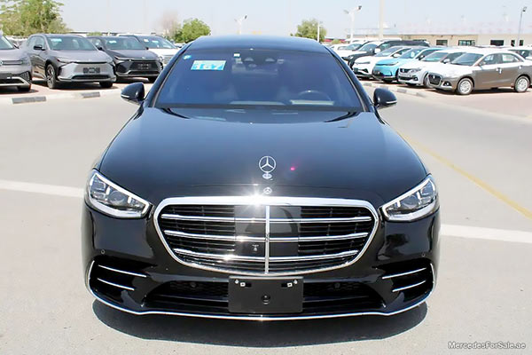 Image of a pre-owned 2022 black Mercedes-Benz S400 car