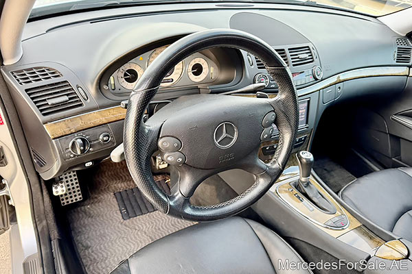 silver 2007 Mercedes e550