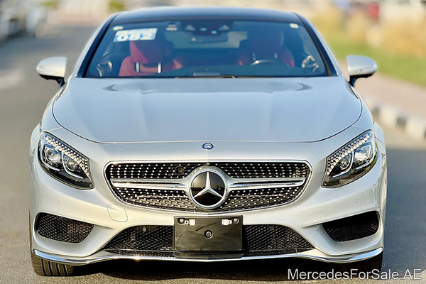 سيارة مرسيدس s550 مستعملة موديل 2015 لونها فضي