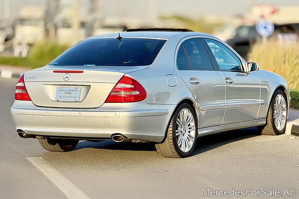 silver 2006 Mercedes e350