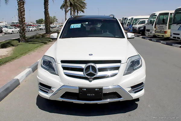 Image of a pre-owned 2014 white Mercedes-Benz Glk350 car