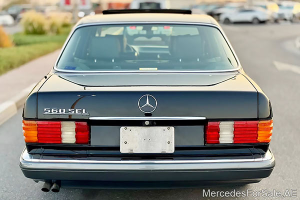 black 1991 Mercedes s560