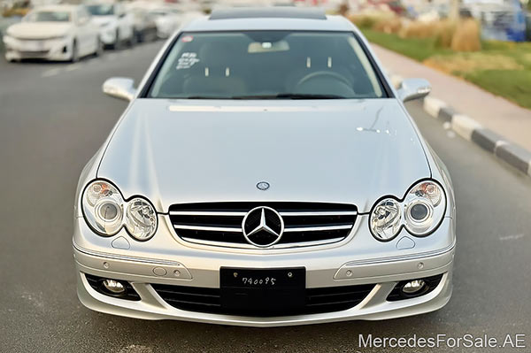 Image of a pre-owned 2007 silver Mercedes-Benz Clk350 car