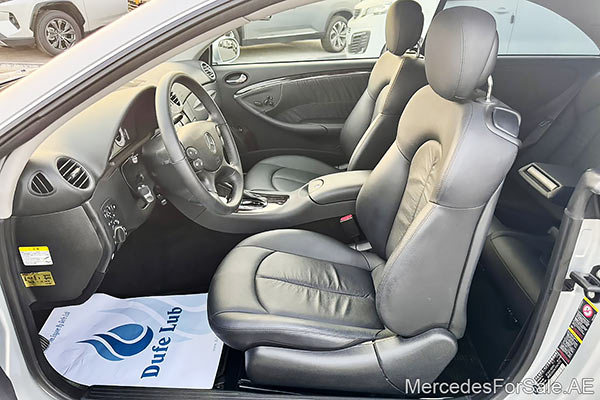 silver 2007 Mercedes clk350
