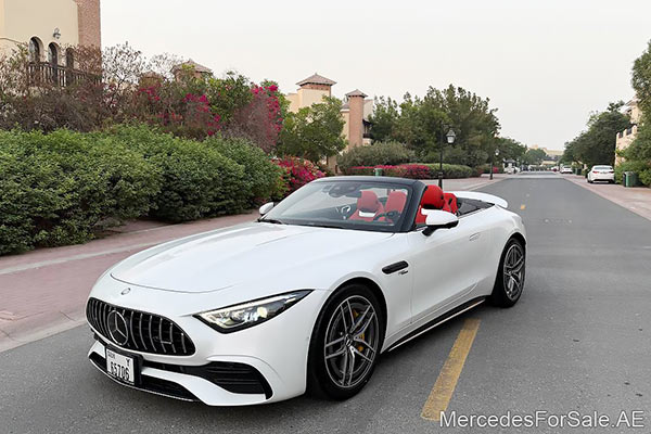 white 2023 Mercedes sl43 photo 2