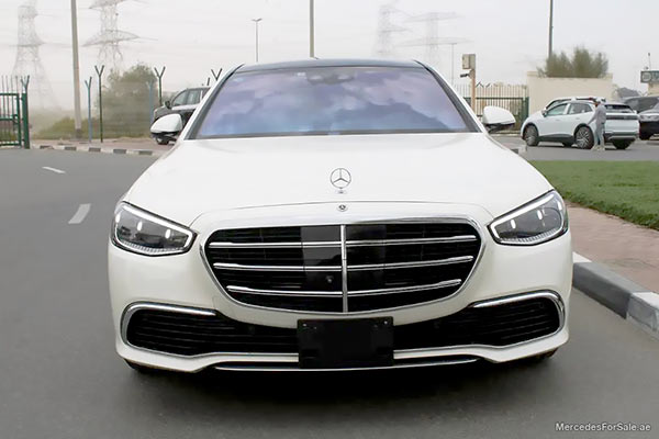 Image of a pre-owned 2021 white Mercedes-Benz S400 car