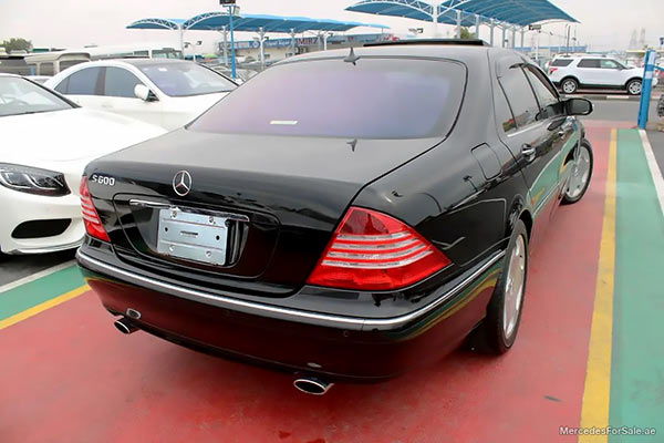 black 2004 Mercedes s600